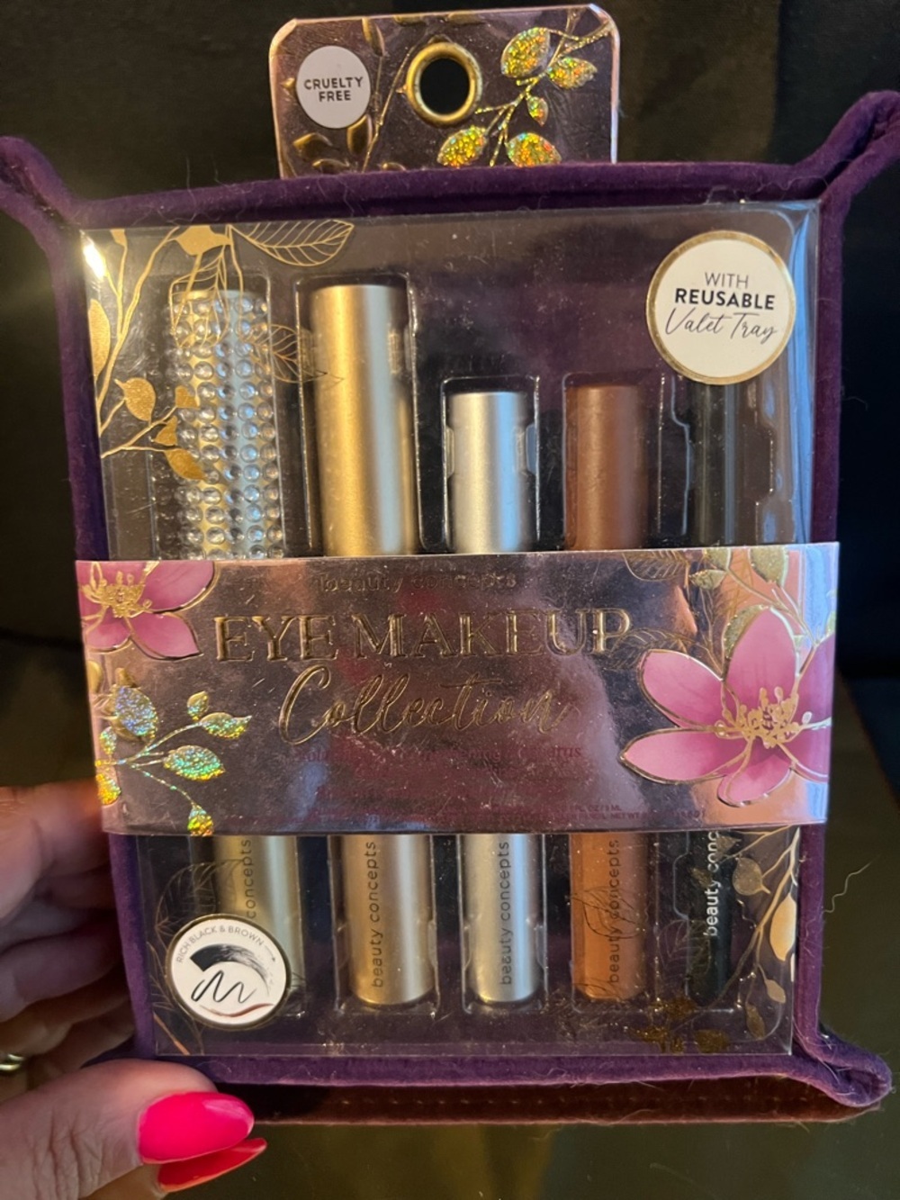 Lips and Eyes Make Up sets - Picture 3 of 5